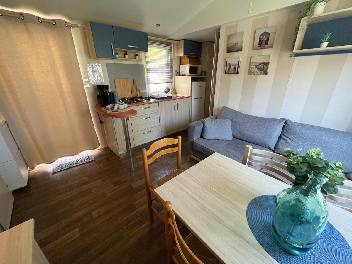 Mobil-Home Climatise Avec Piscine Aureilhan  Buitenkant foto