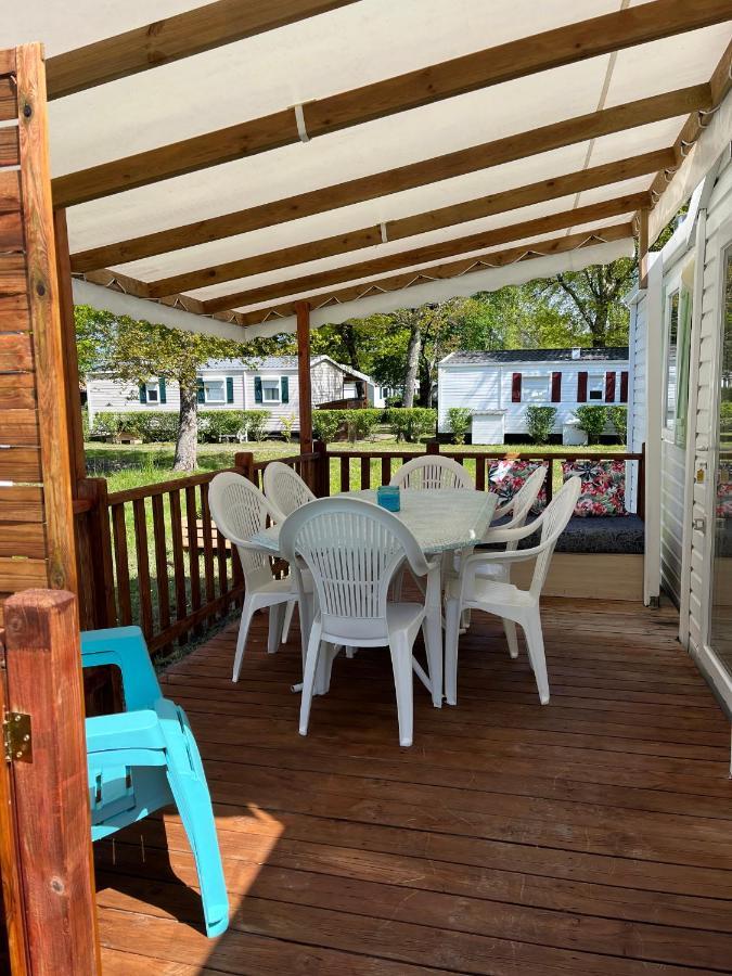 Mobil-Home Climatise Avec Piscine Aureilhan  Buitenkant foto